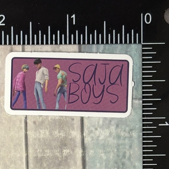 ๐10/$10๐ K-Pop Demon Hunters Reusable Waterproof Vinyl Sticker Decal - Picture 1 of 1